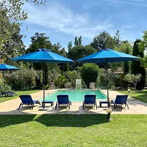  Frühstückspension Domaine Au Coeur Des Alpilles